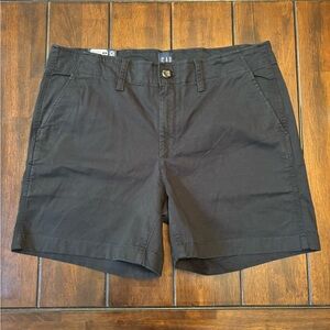 GAP NWT Classic Midrise Black Women's Casual Shorts - Chino Style size 12